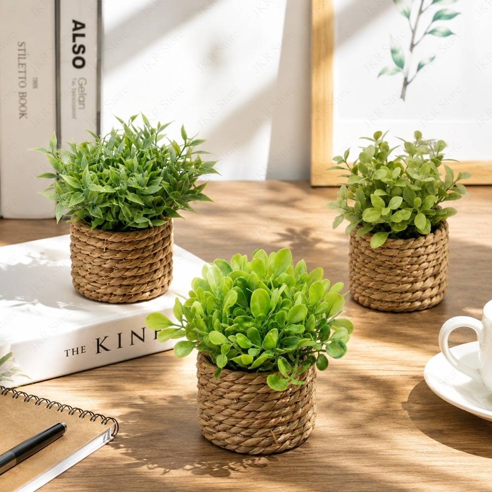 Small Faux Potted Plant Realis - مراجعة Plant Pot Small Desk وسعره