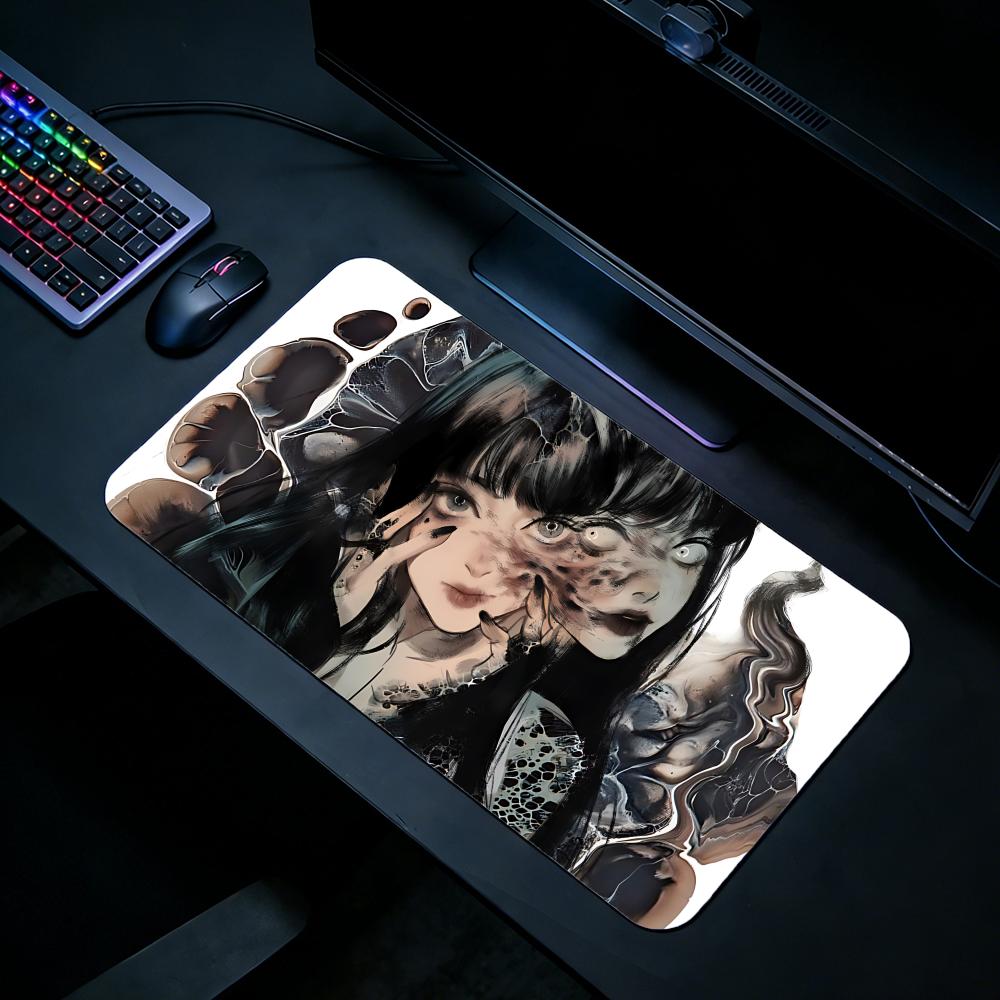 Gaming Mouse Pad JJunji Ito Co - مراجعة Desk Setup With Laptop وسعره