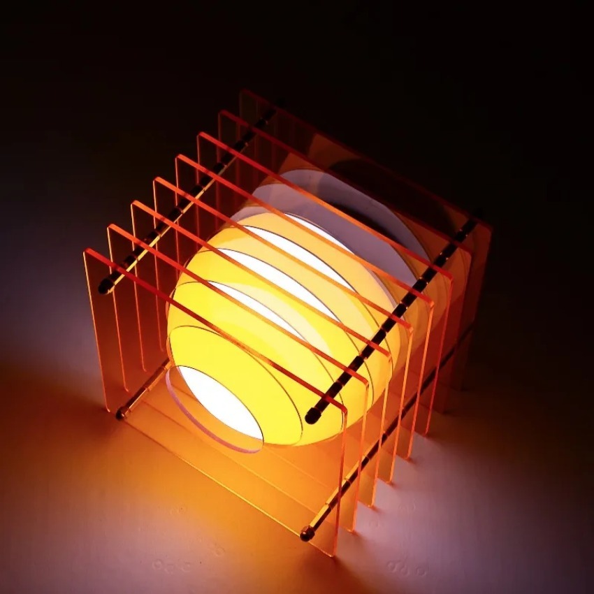 DIY Acrylic Thousand Layer Lam - مراجعة Desk Setup Lamp وسعره