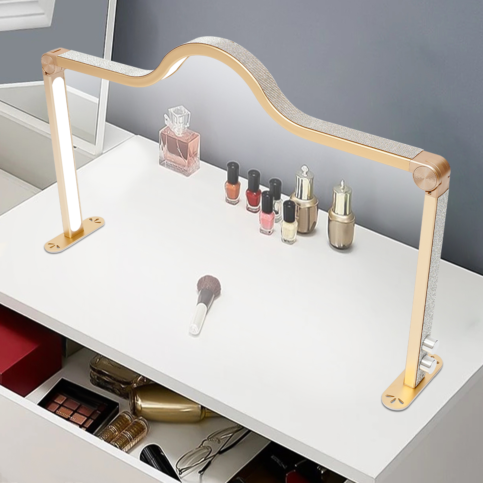Diamonds Decorated Nail Work L - مراجعة Desk Setup Lamp وسعره