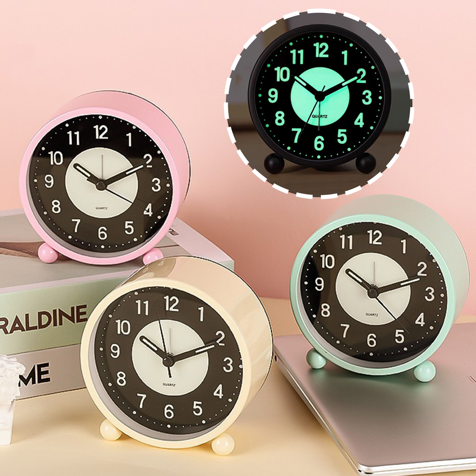 4.5-Inch Luminous Alarm Clock  - مراجعة Desk Setup Dark وسعره